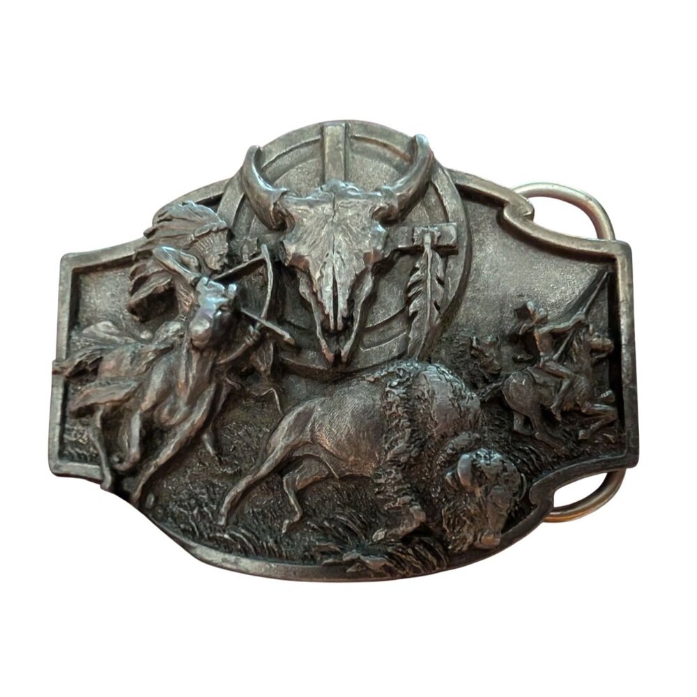 Vintage Siskiyou Western Belt Buckle E-8954 Buffalo Hunting Scene Pewter Made In